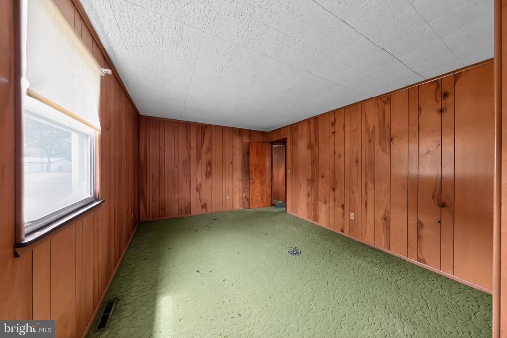 1826 SUDLERSVILLE ROAD