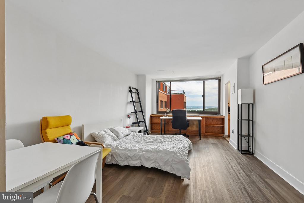 1021 ARLINGTON BOULEVARD Unit: 1138