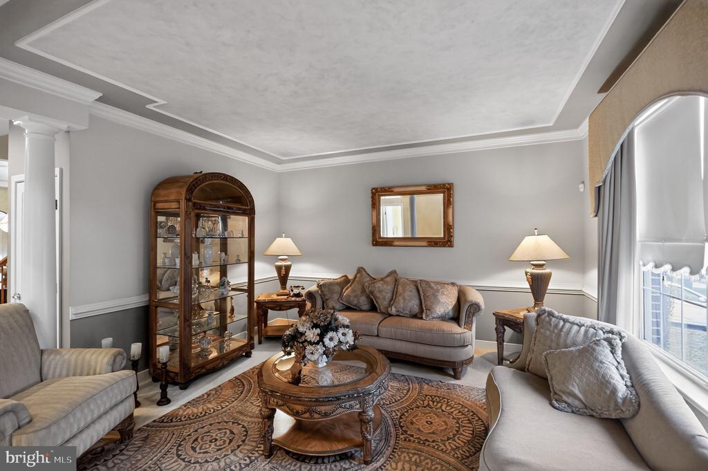 5837 RHODE ISLAND DRIVE