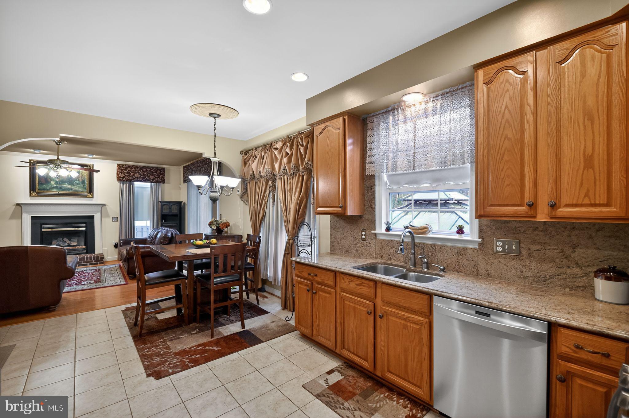 5837 RHODE ISLAND DRIVE