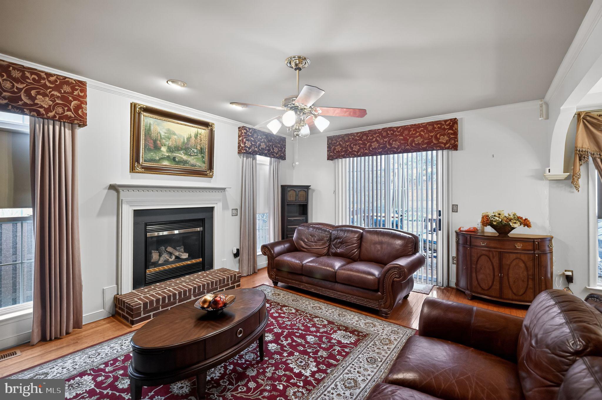 5837 RHODE ISLAND DRIVE