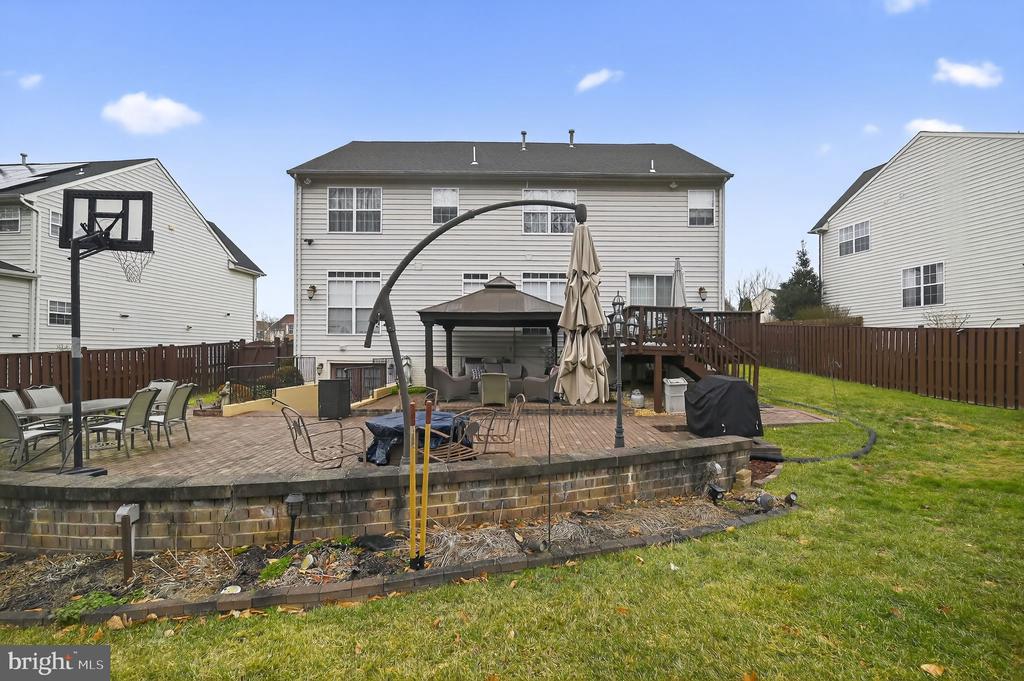 5837 RHODE ISLAND DRIVE