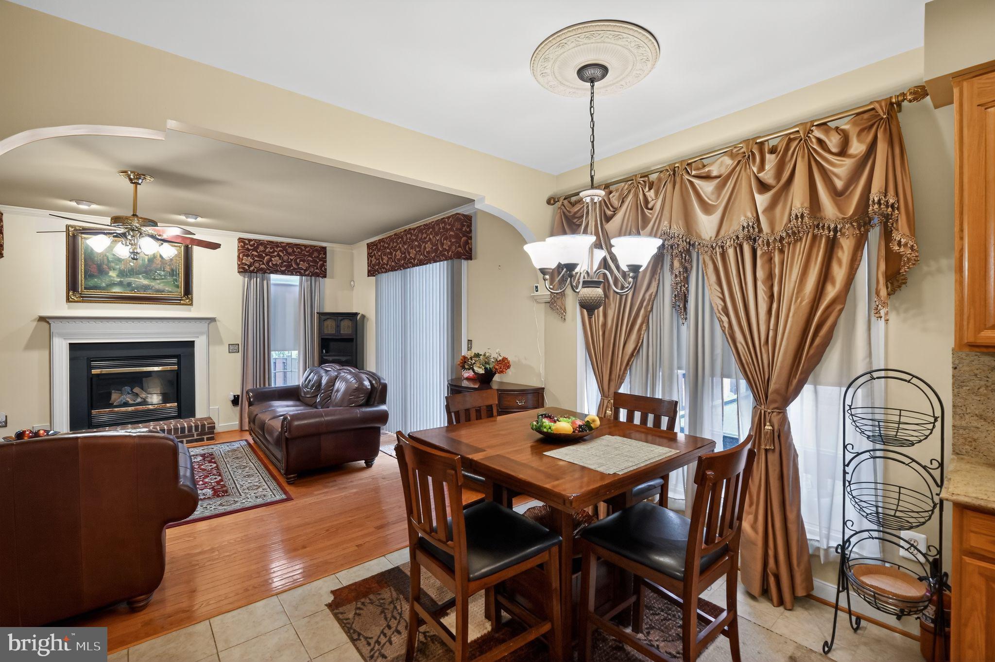 5837 RHODE ISLAND DRIVE