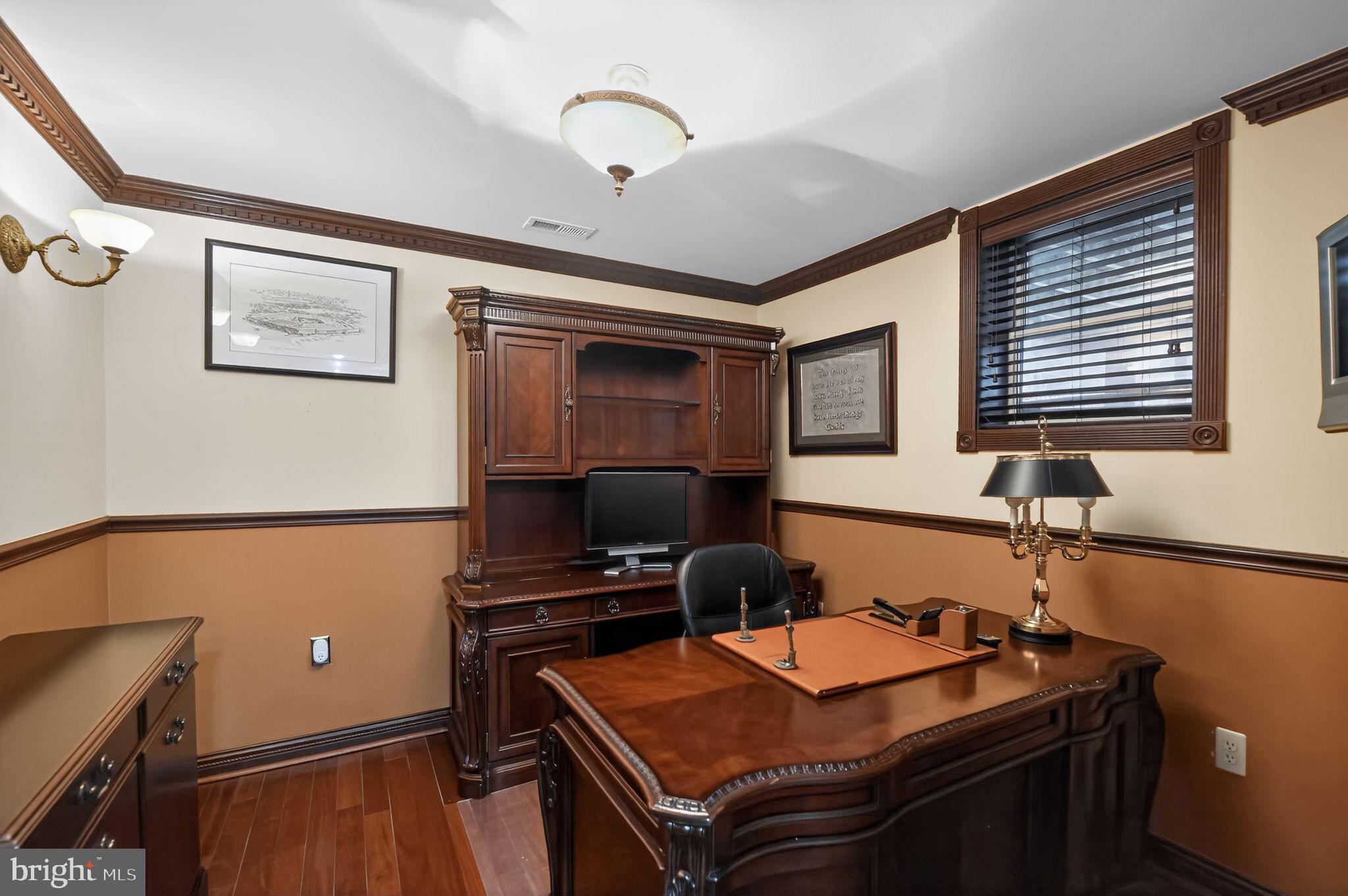 5837 RHODE ISLAND DRIVE