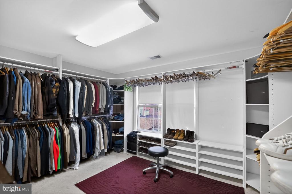 5837 RHODE ISLAND DRIVE