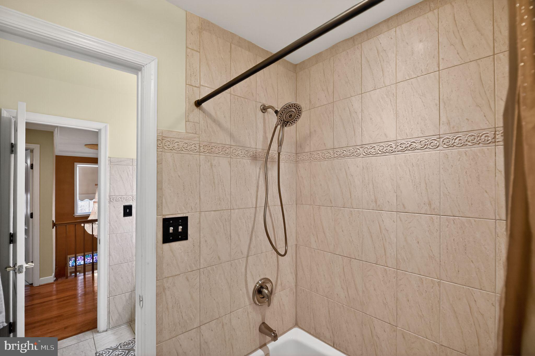 5837 RHODE ISLAND DRIVE