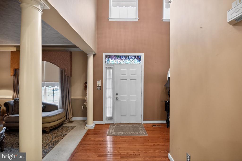 5837 RHODE ISLAND DRIVE