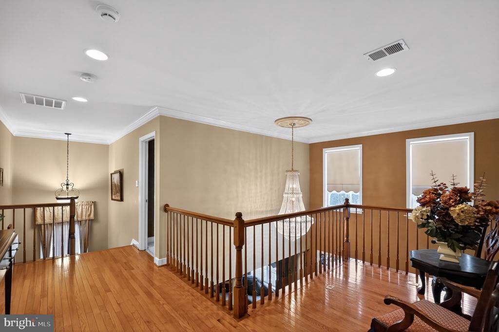 5837 RHODE ISLAND DRIVE