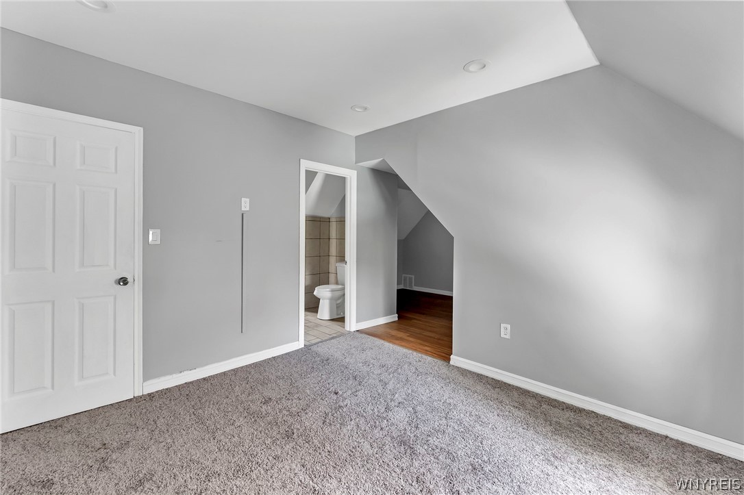 33 Lafayette Avenue