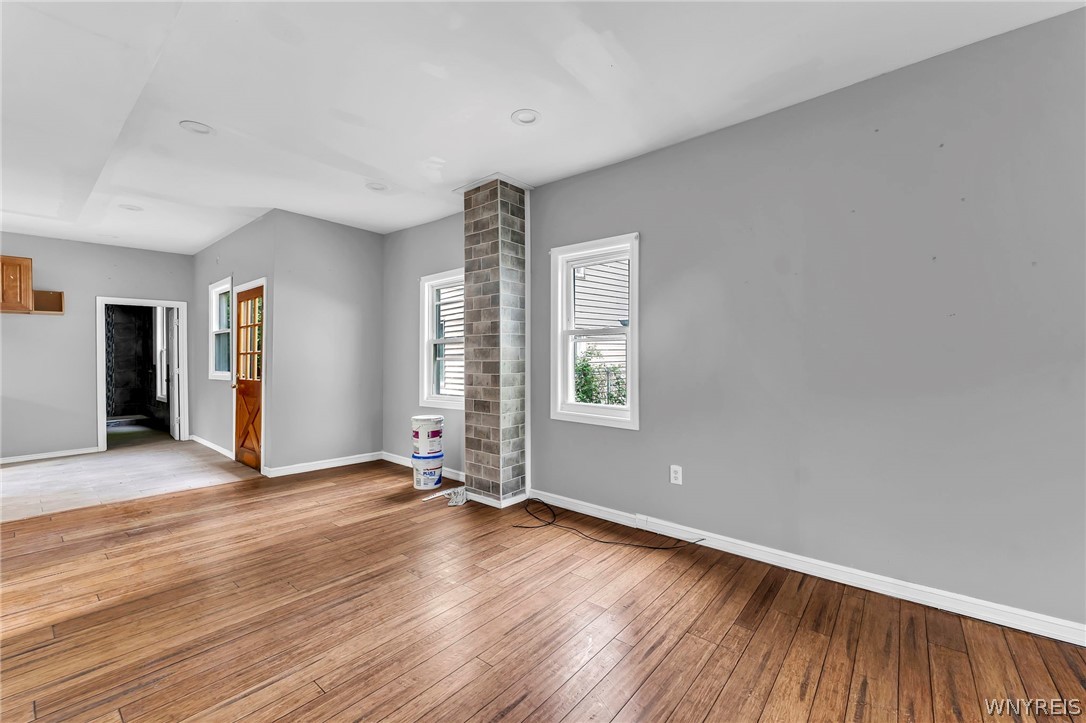 33 Lafayette Avenue