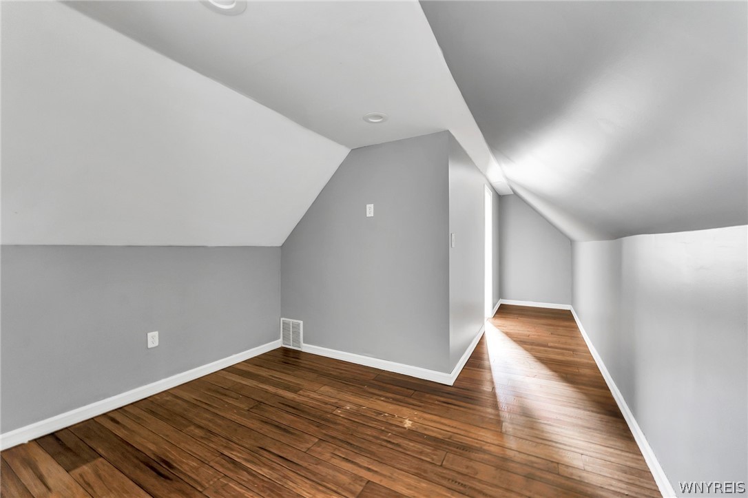 33 Lafayette Avenue