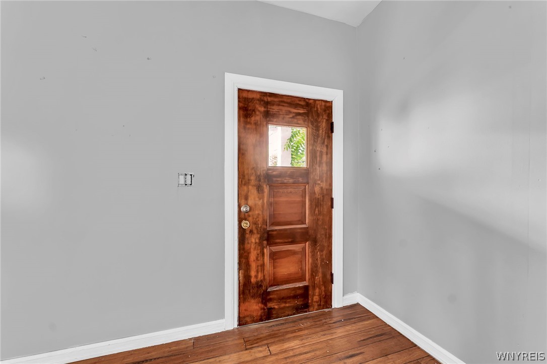 33 Lafayette Avenue