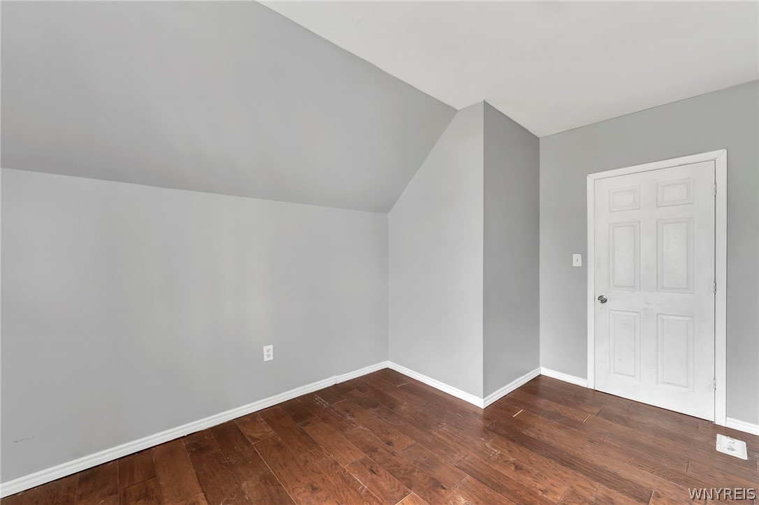 33 Lafayette Avenue