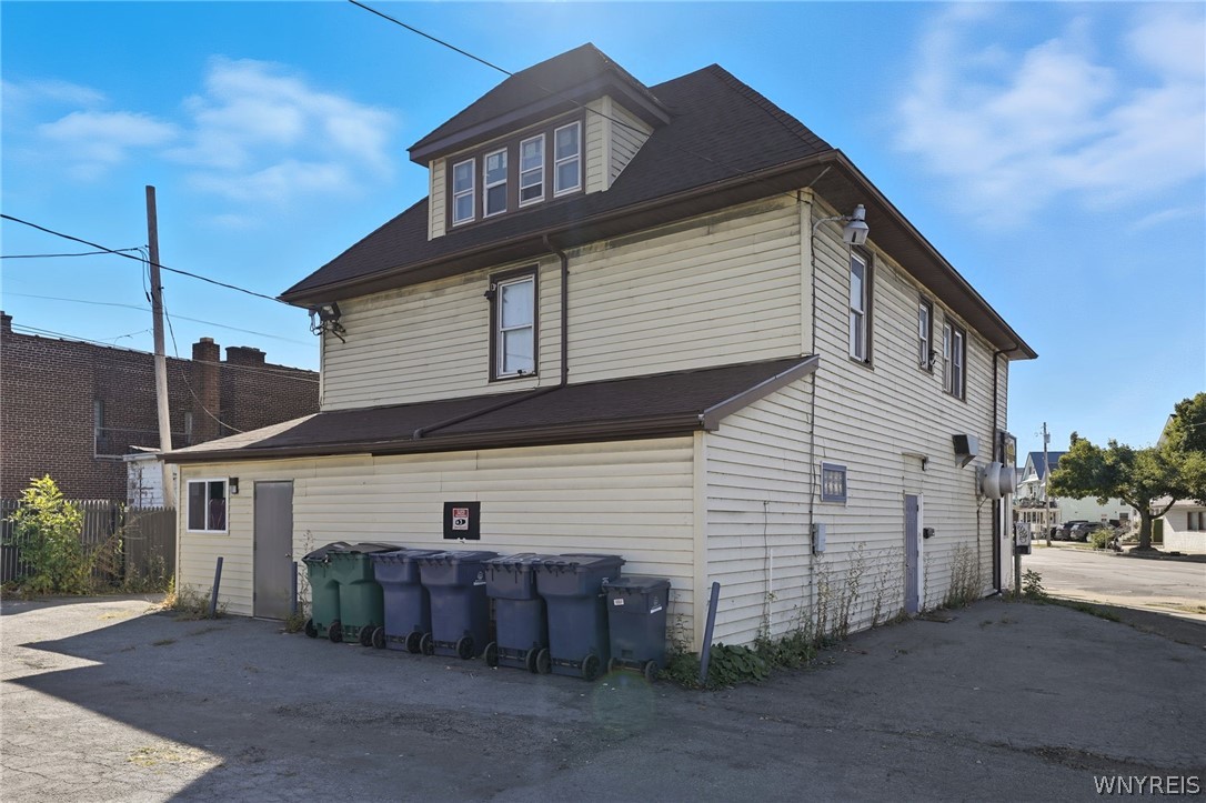 1133 Tonawanda Street