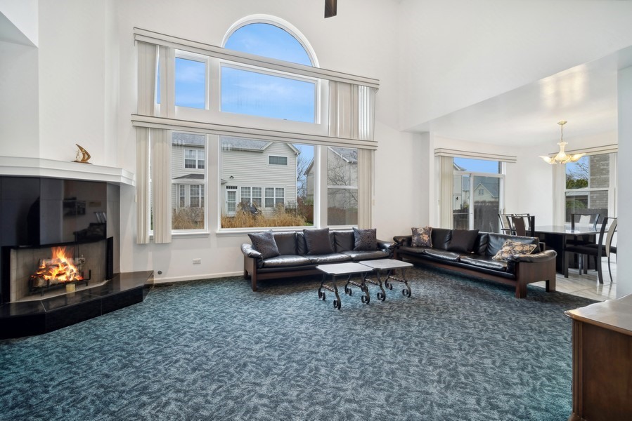 2512 Joshua Lane