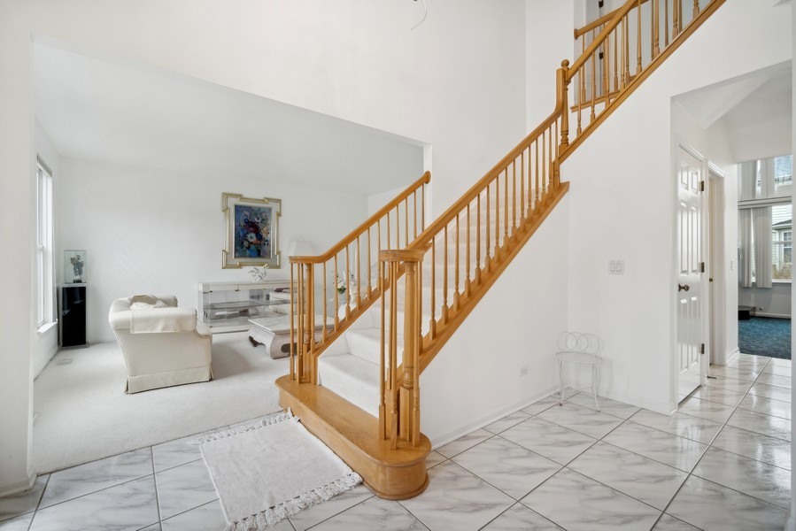 2512 Joshua Lane