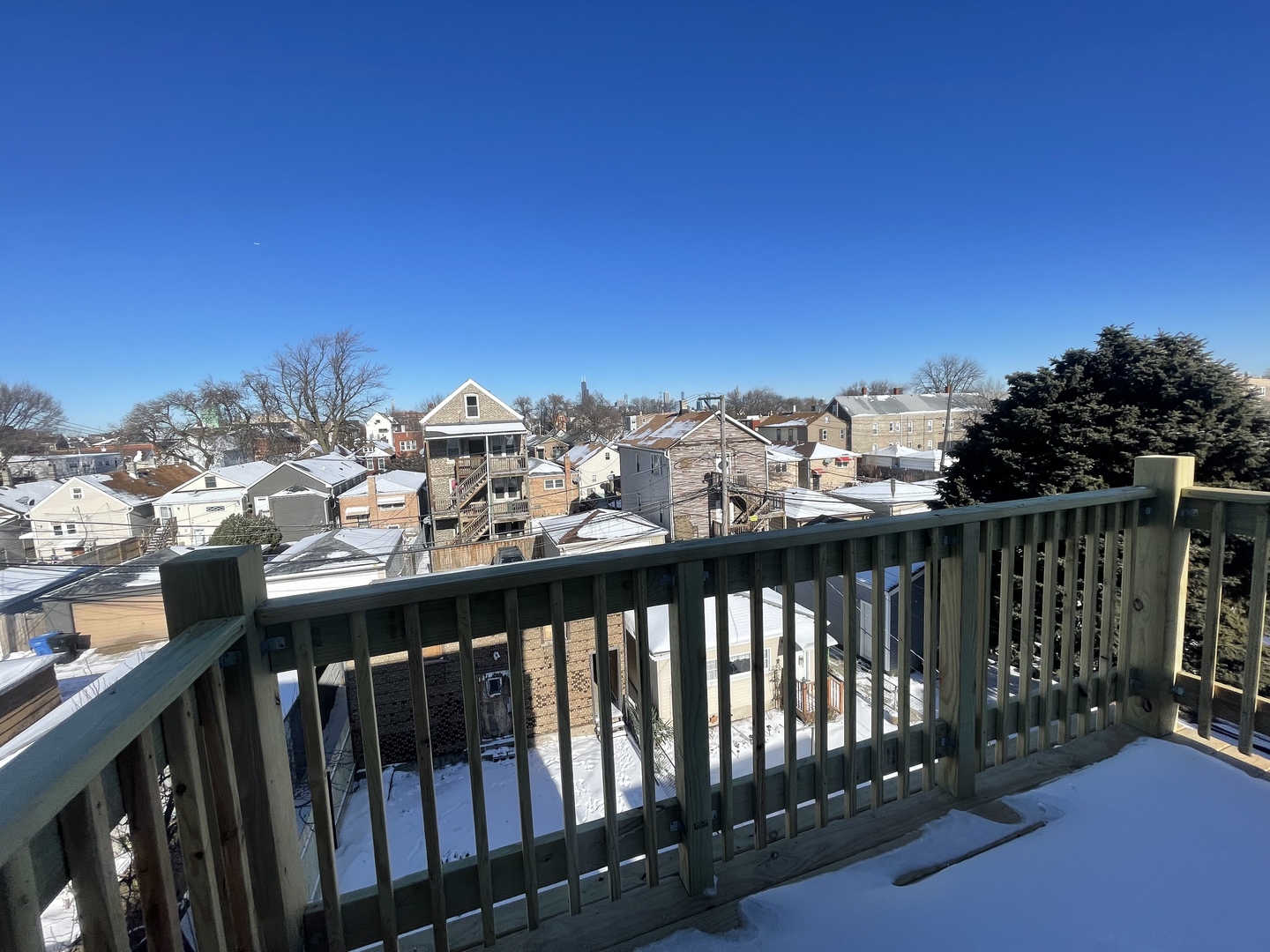 930 W 35th Street Unit: 3R