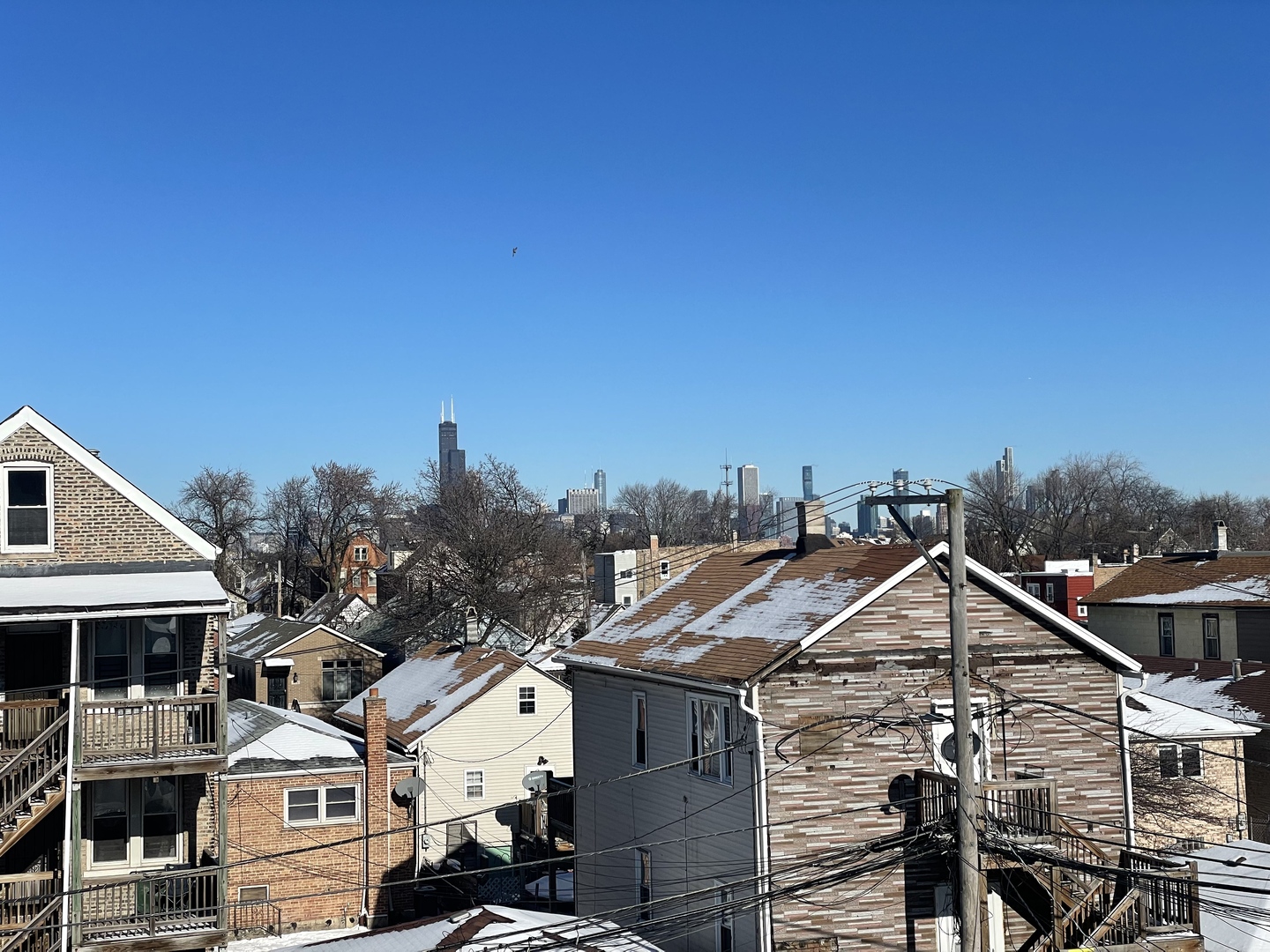 930 W 35th Street Unit: 3R
