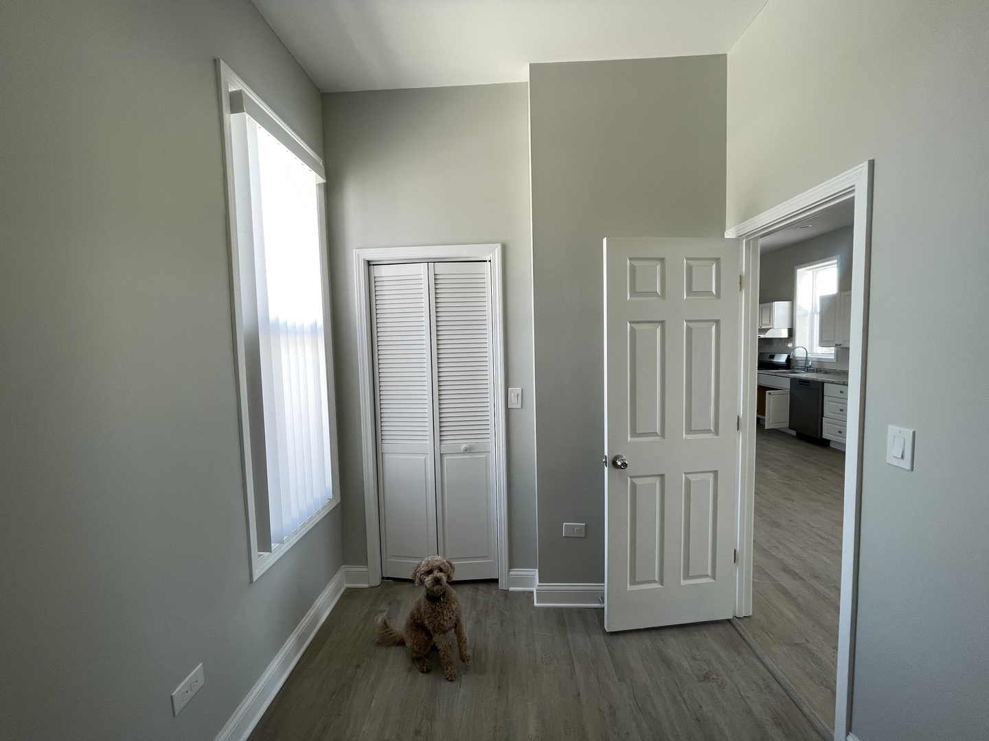 930 W 35th Street Unit: 3R