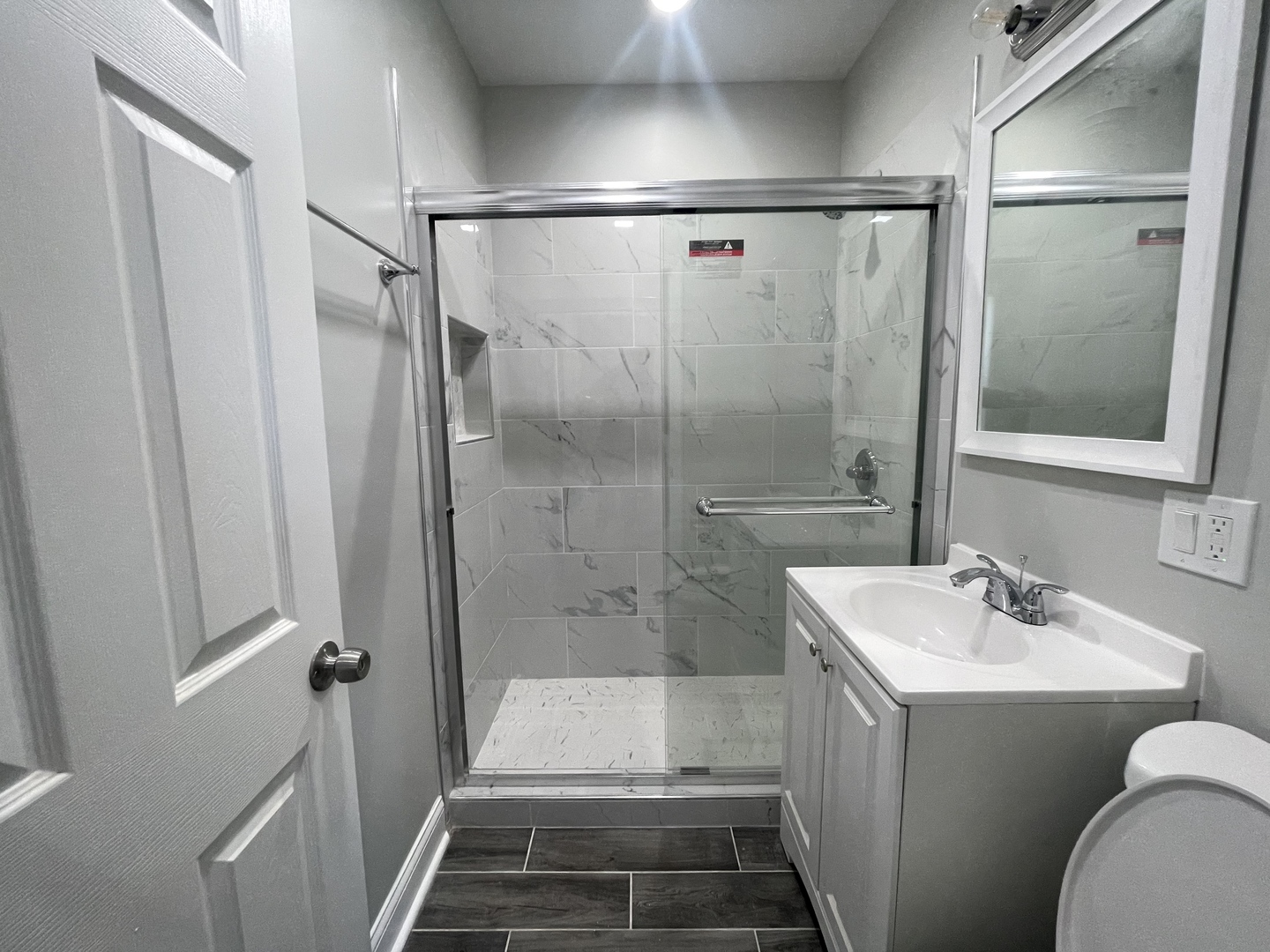 930 W 35th Street Unit: 2R