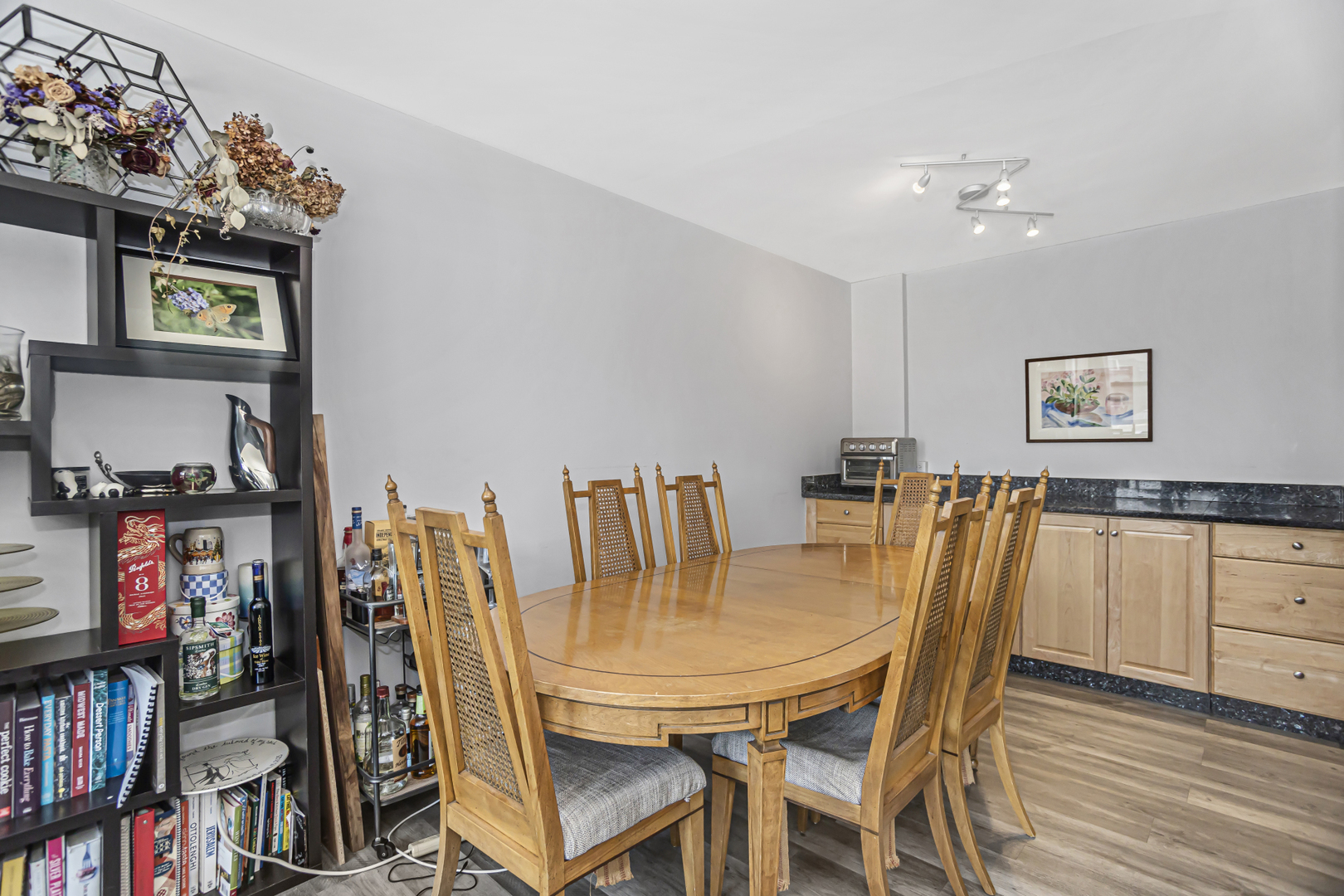 3430 N Lake Shore Drive Unit: 3N