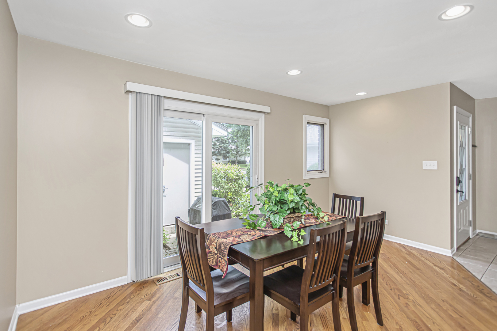 30w539 Fairway Drive