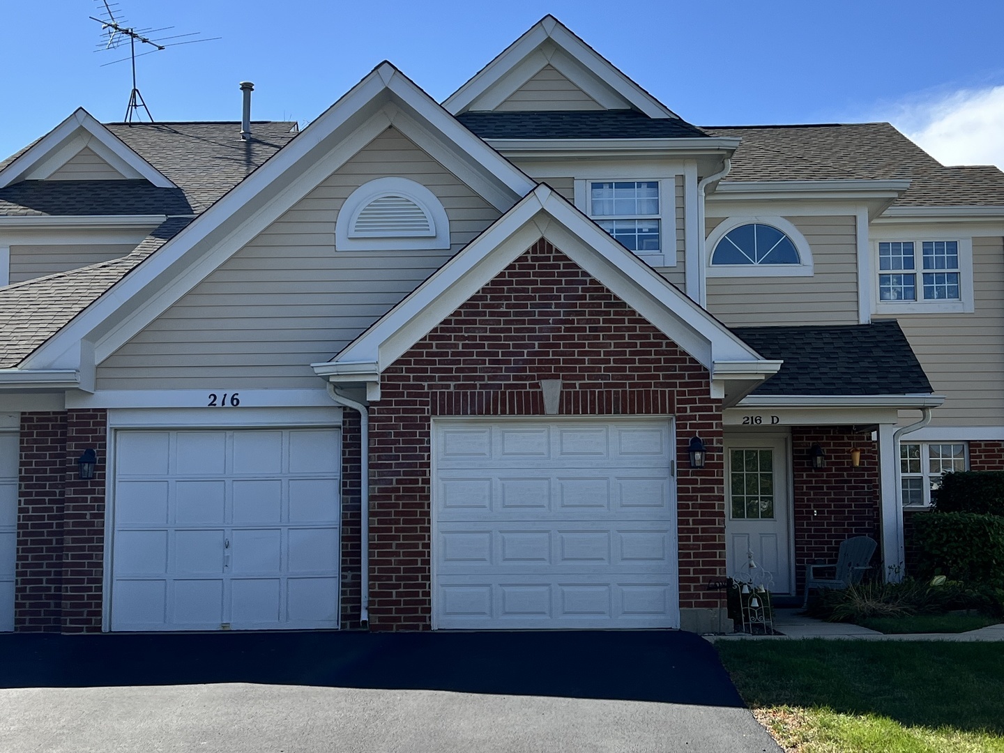 216 Chesterfield Court Unit: C