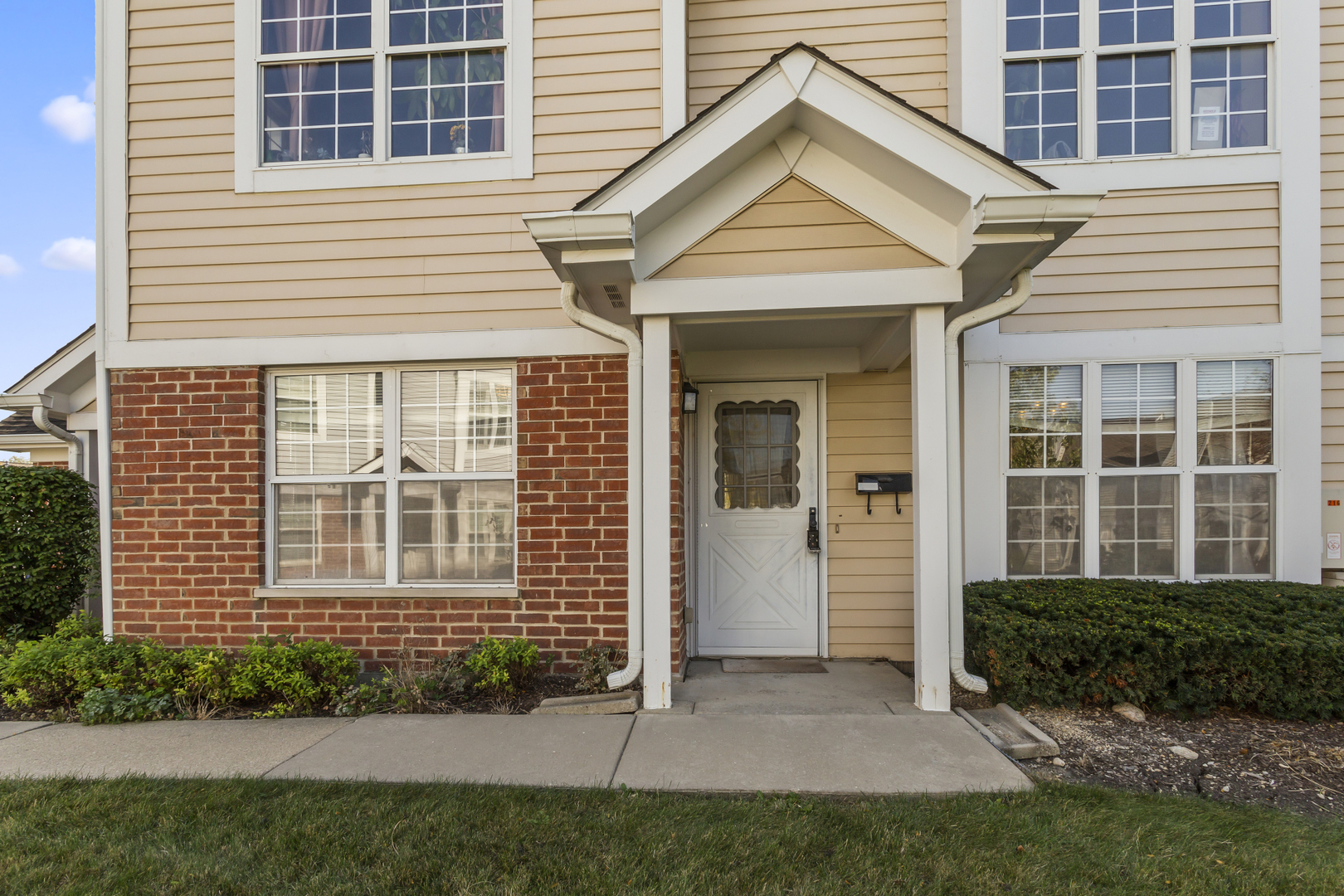 216 Chesterfield Court Unit: C