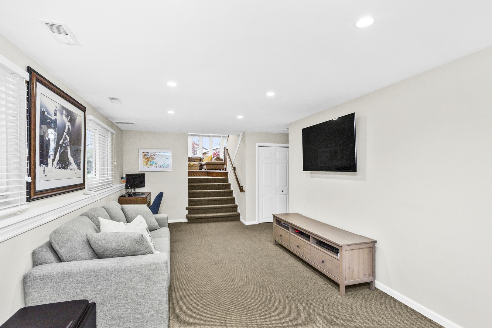 1050 Devonshire Court