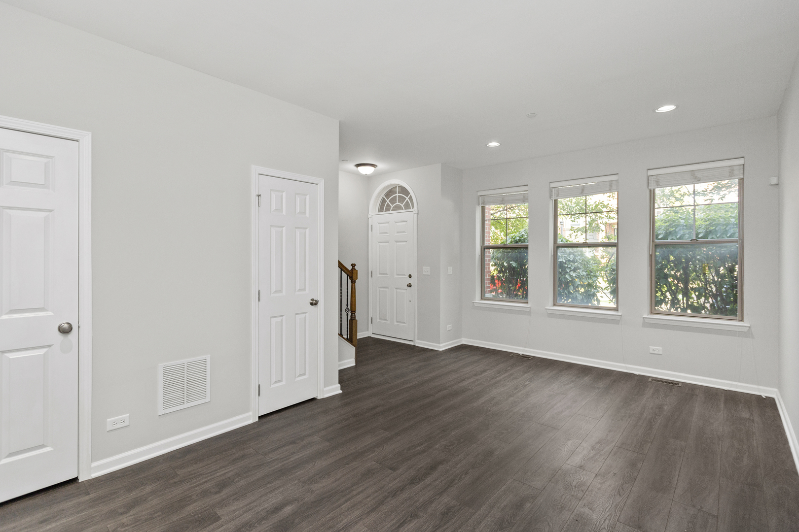 8652 Narragansett Avenue