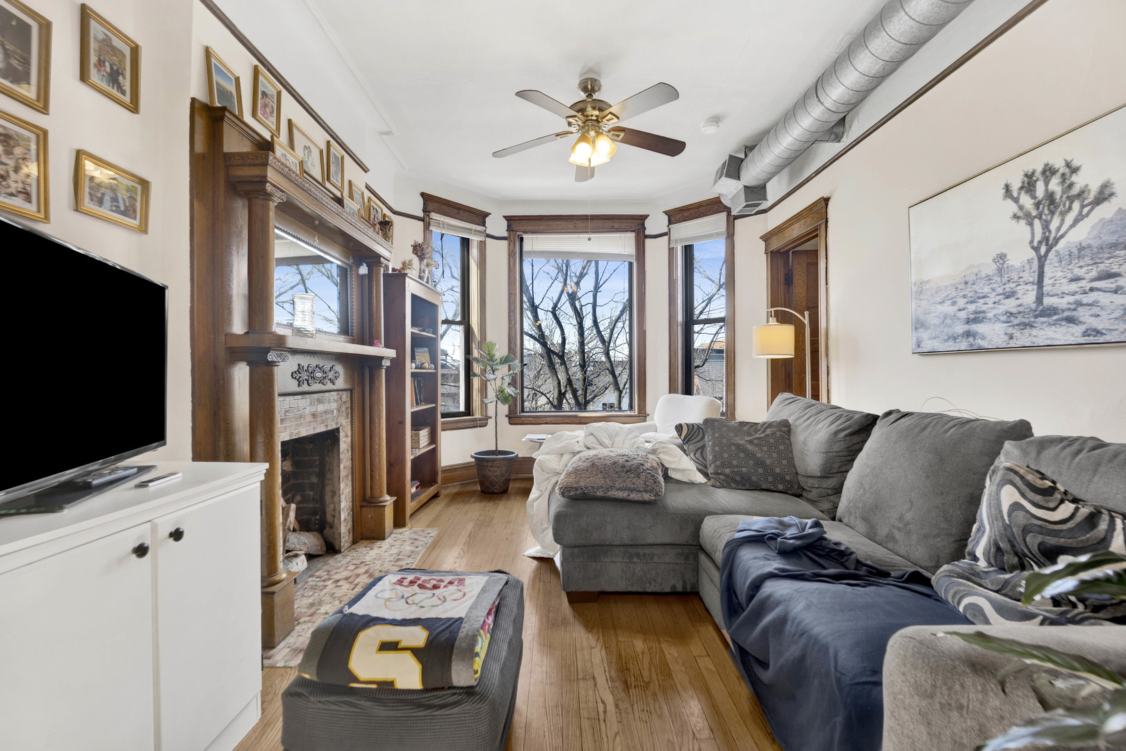 2735 N Magnolia Avenue Unit: 3F