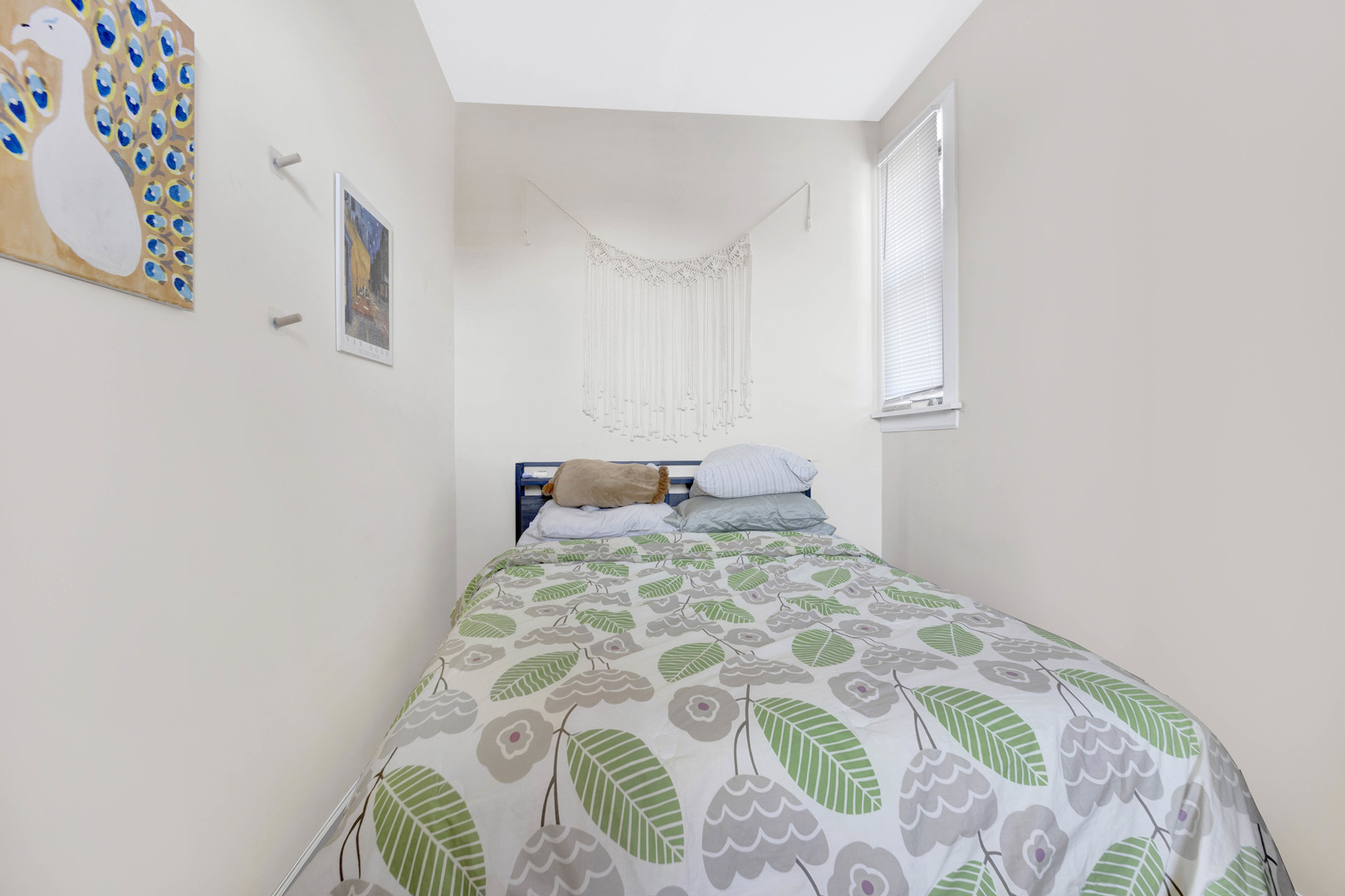 2735 N Magnolia Avenue Unit: 3F