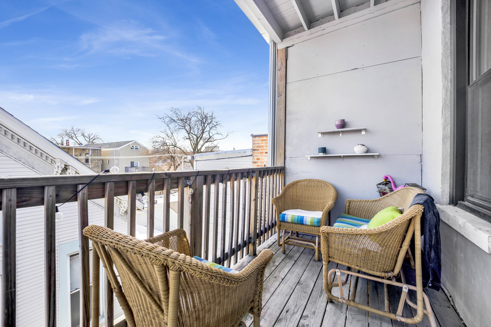 2735 N Magnolia Avenue Unit: 3F