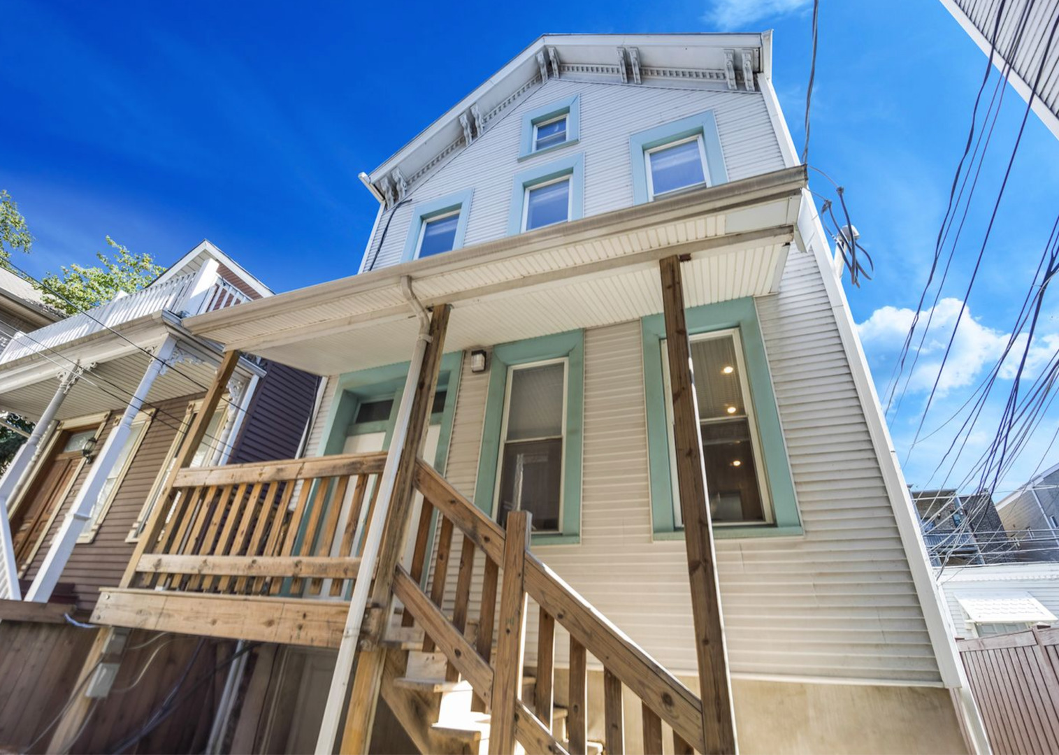 2735 N Magnolia Avenue Unit: CH2