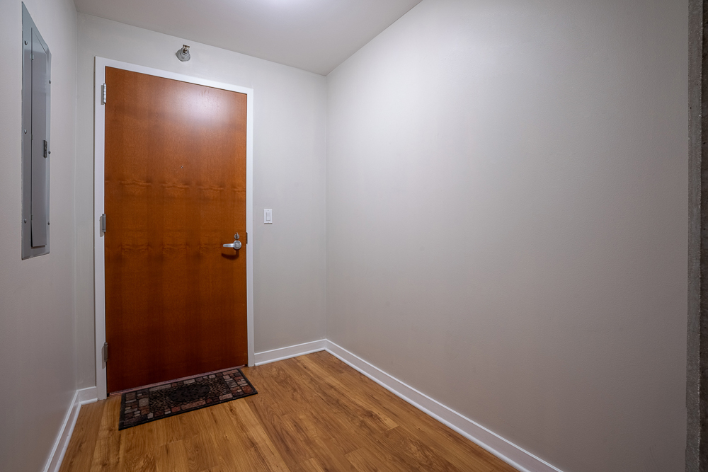 235 W Van Buren Street Unit: 3807