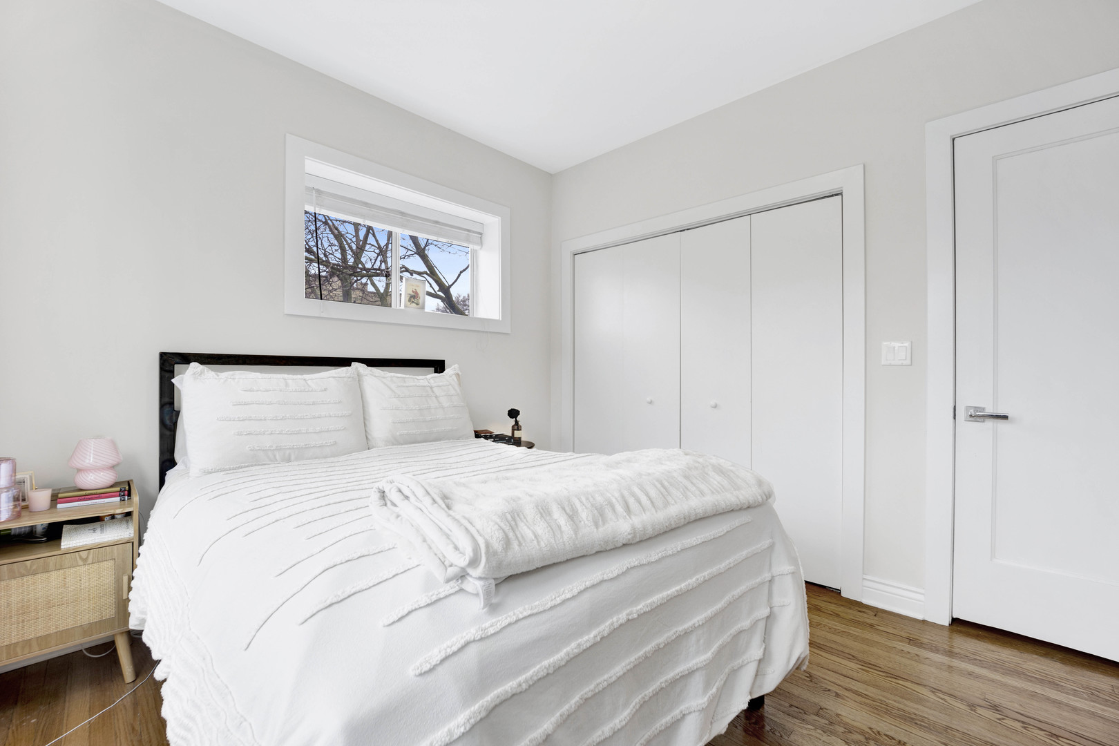 3600 N Oakley Avenue Unit: 1
