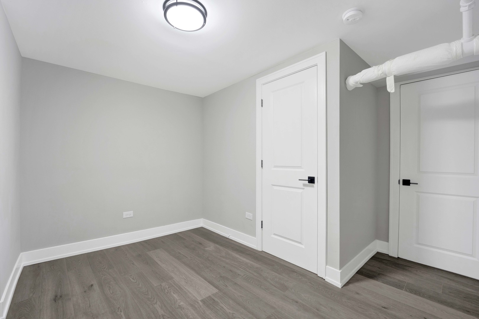 2109 W Eastwood Avenue Unit: G