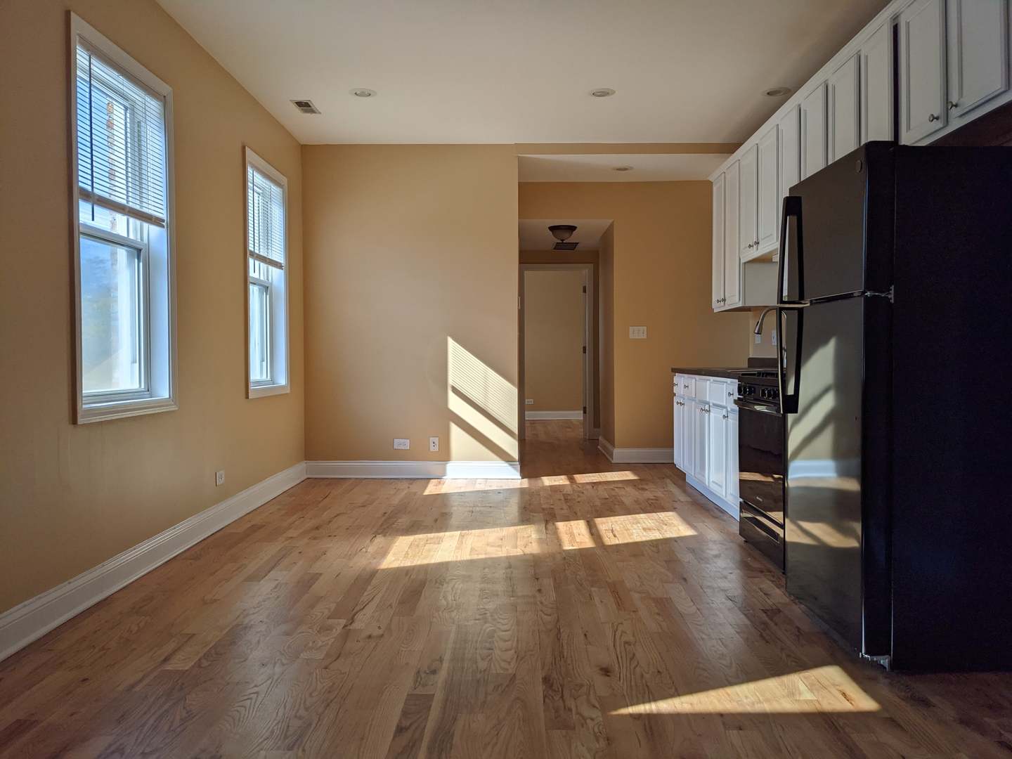 712 S Aberdeen Street Unit: 3B