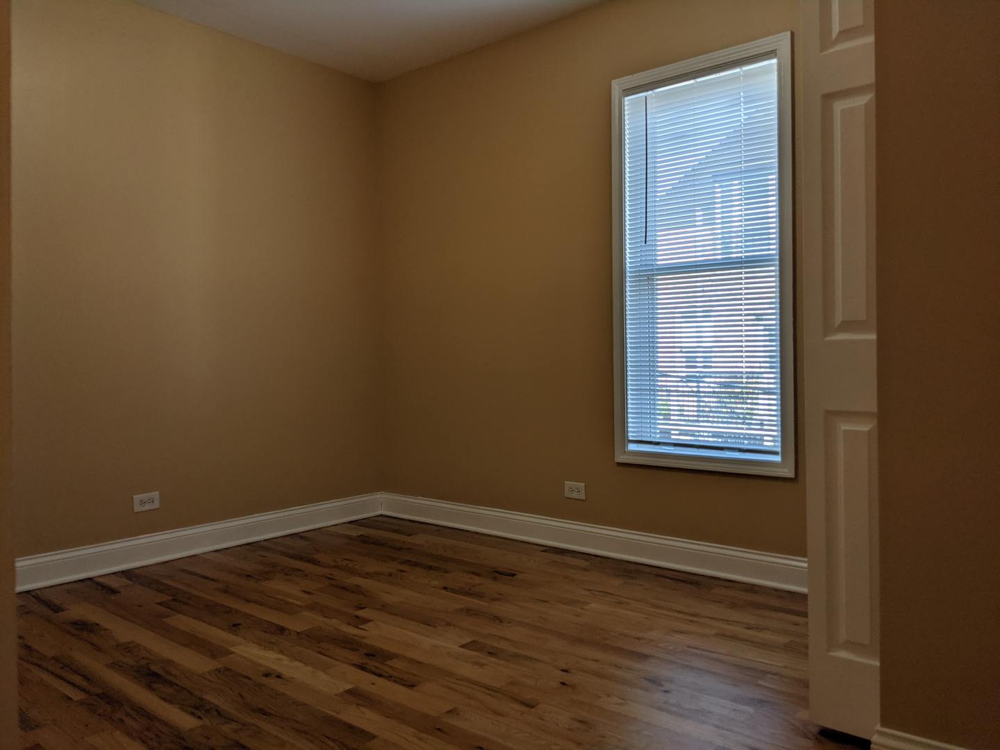 712 S Aberdeen Street Unit: 3B