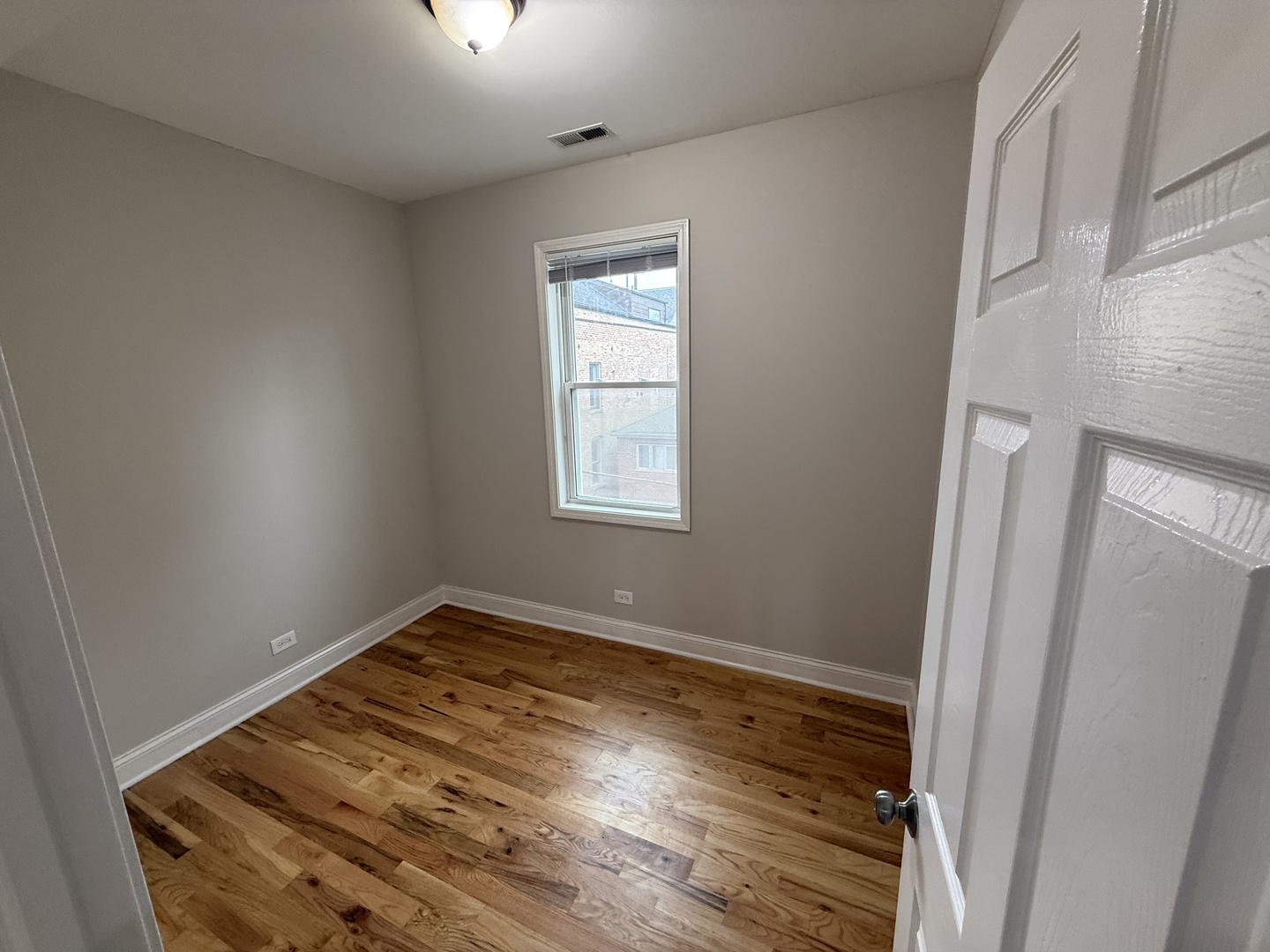 712 S Aberdeen Street Unit: 3B