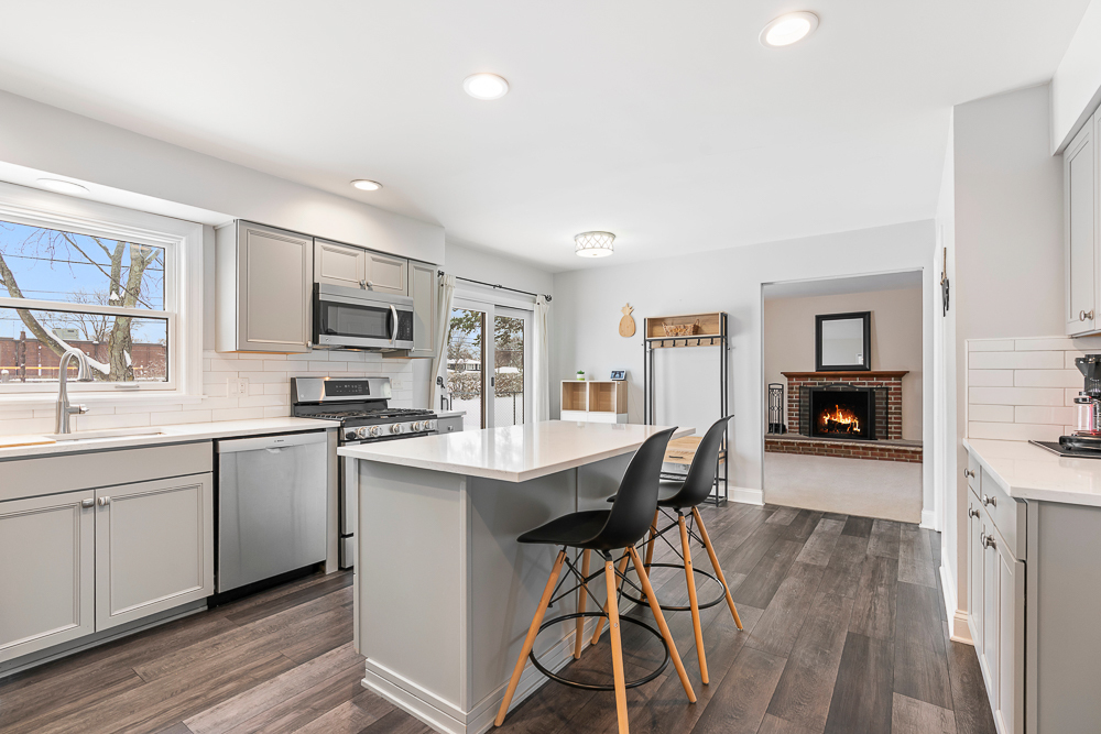 1720 N Burning Bush Lane