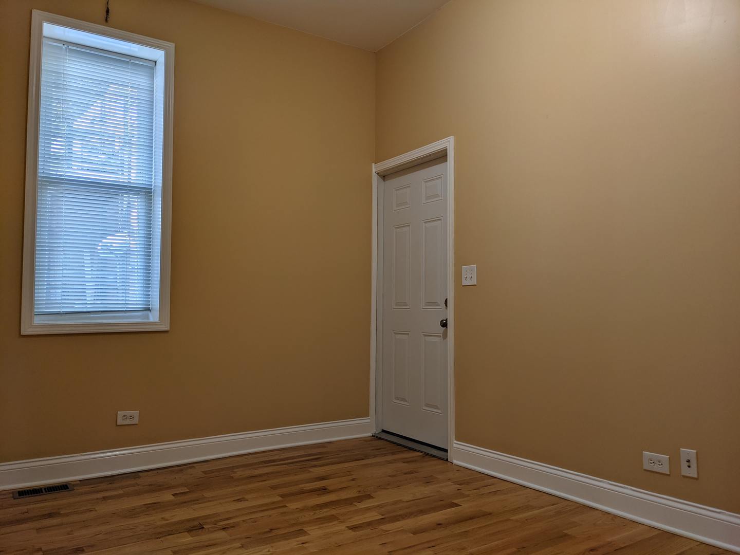 712 S Aberdeen Street Unit: 1A