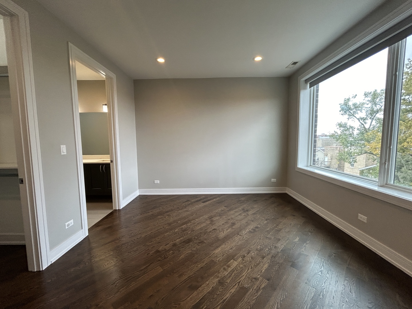 2303 W Wilcox Street Unit: 4N