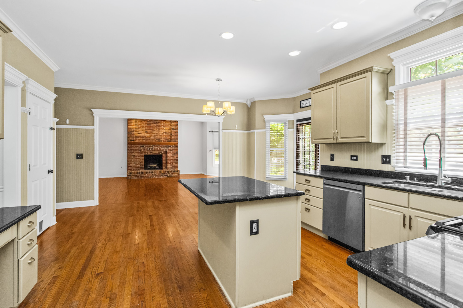 4N475 S Robert Frost Circle