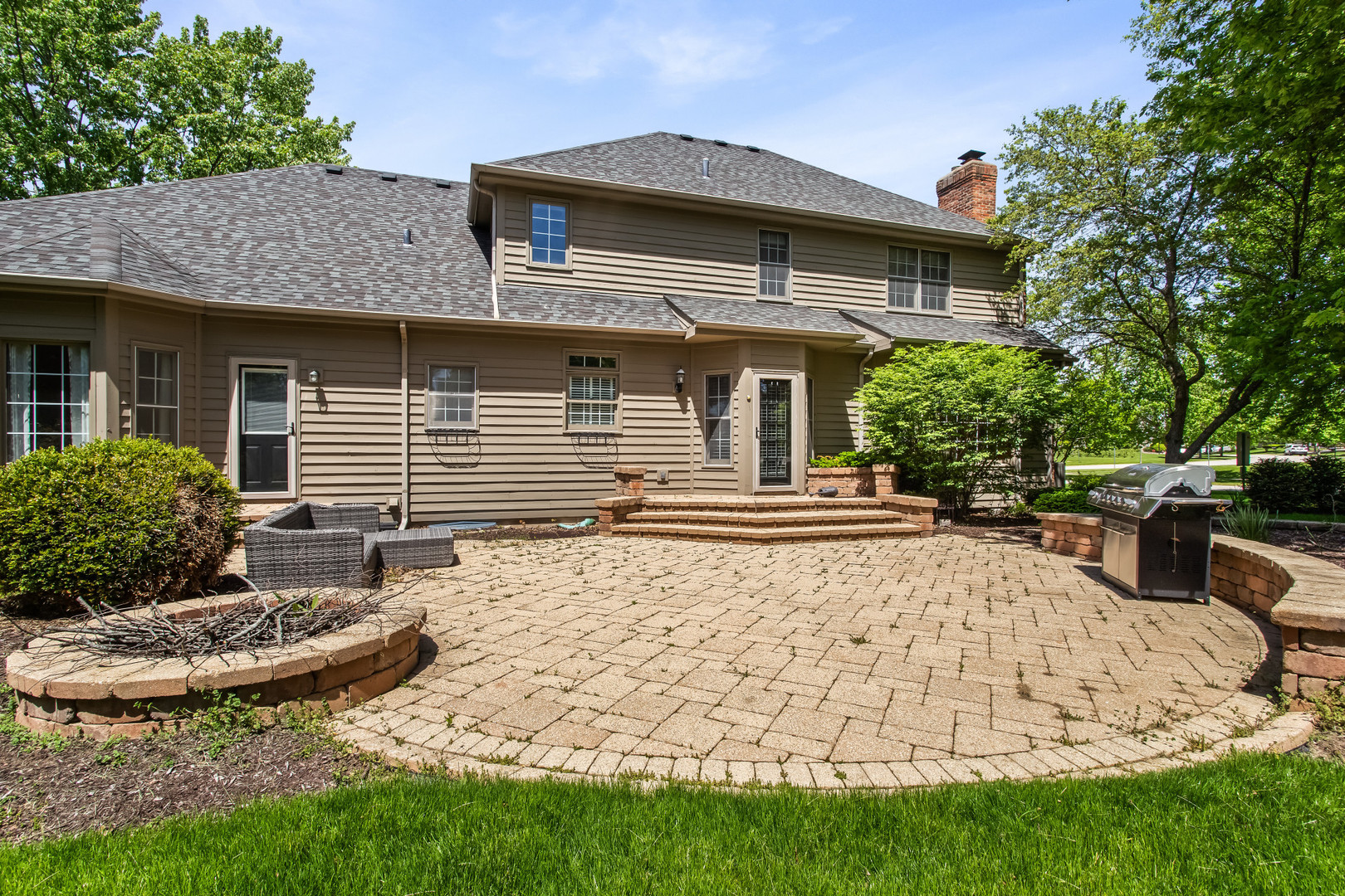 4N475 S Robert Frost Circle