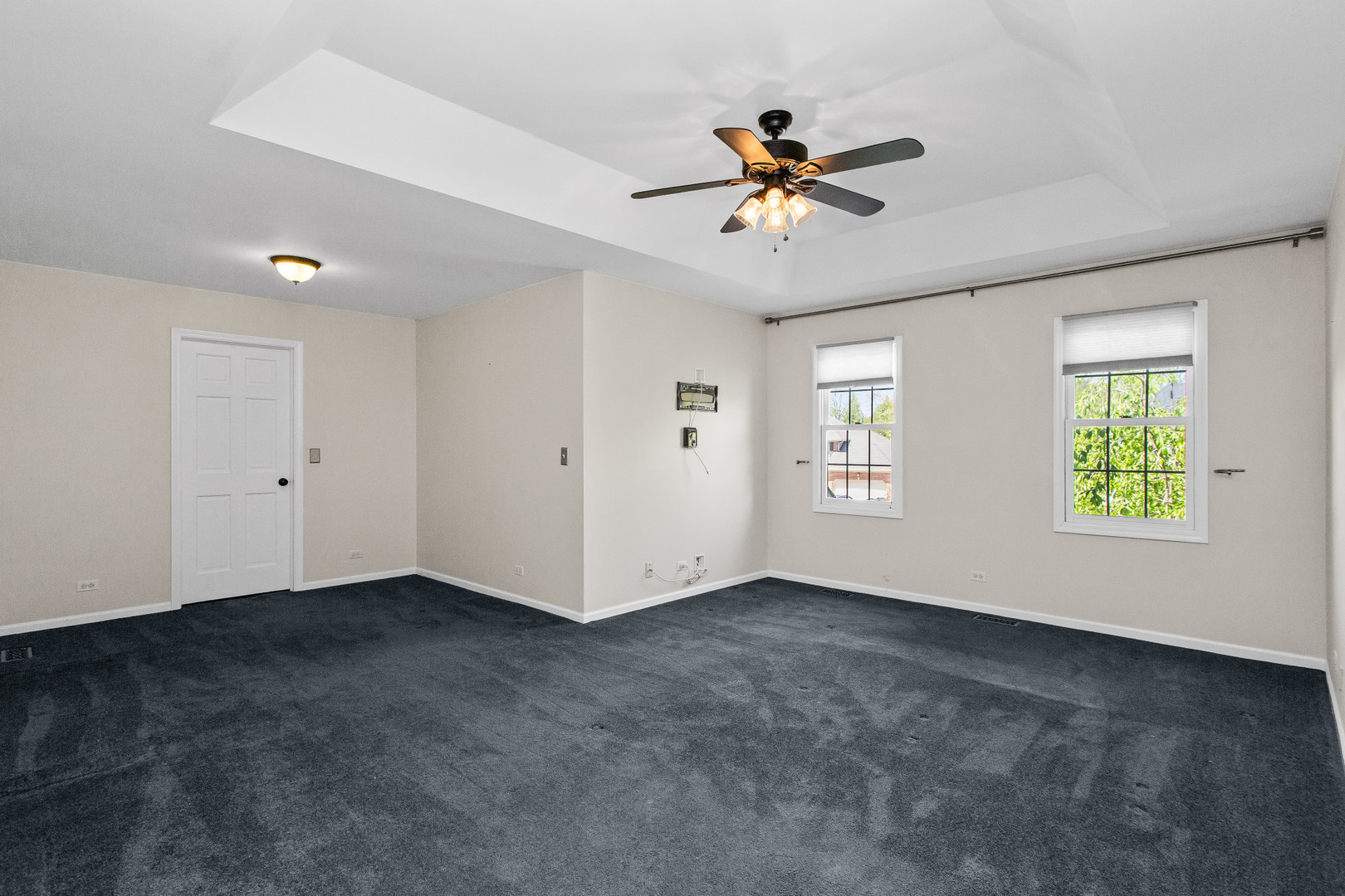4N475 S Robert Frost Circle