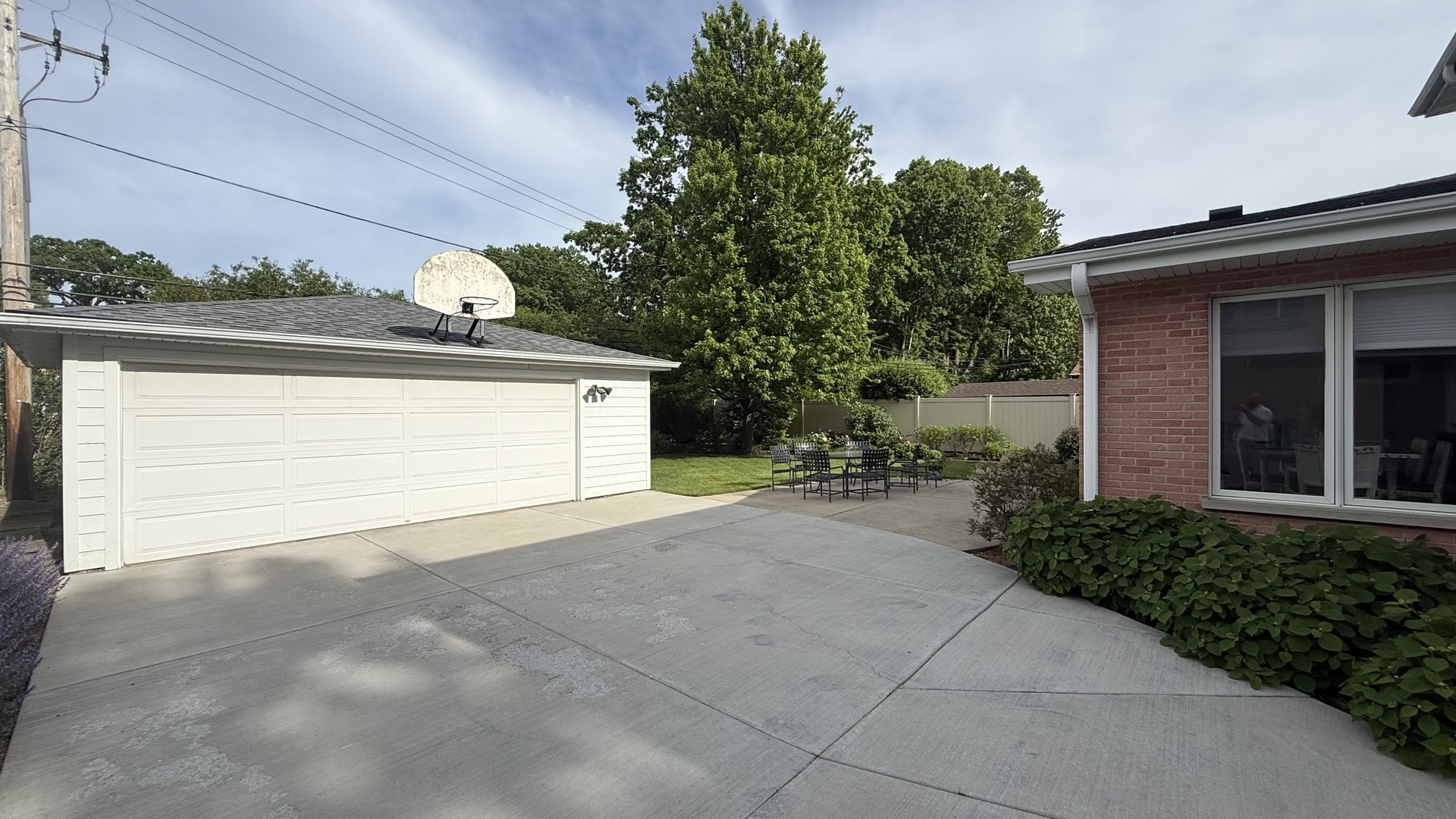 1207 Sherwood Road
