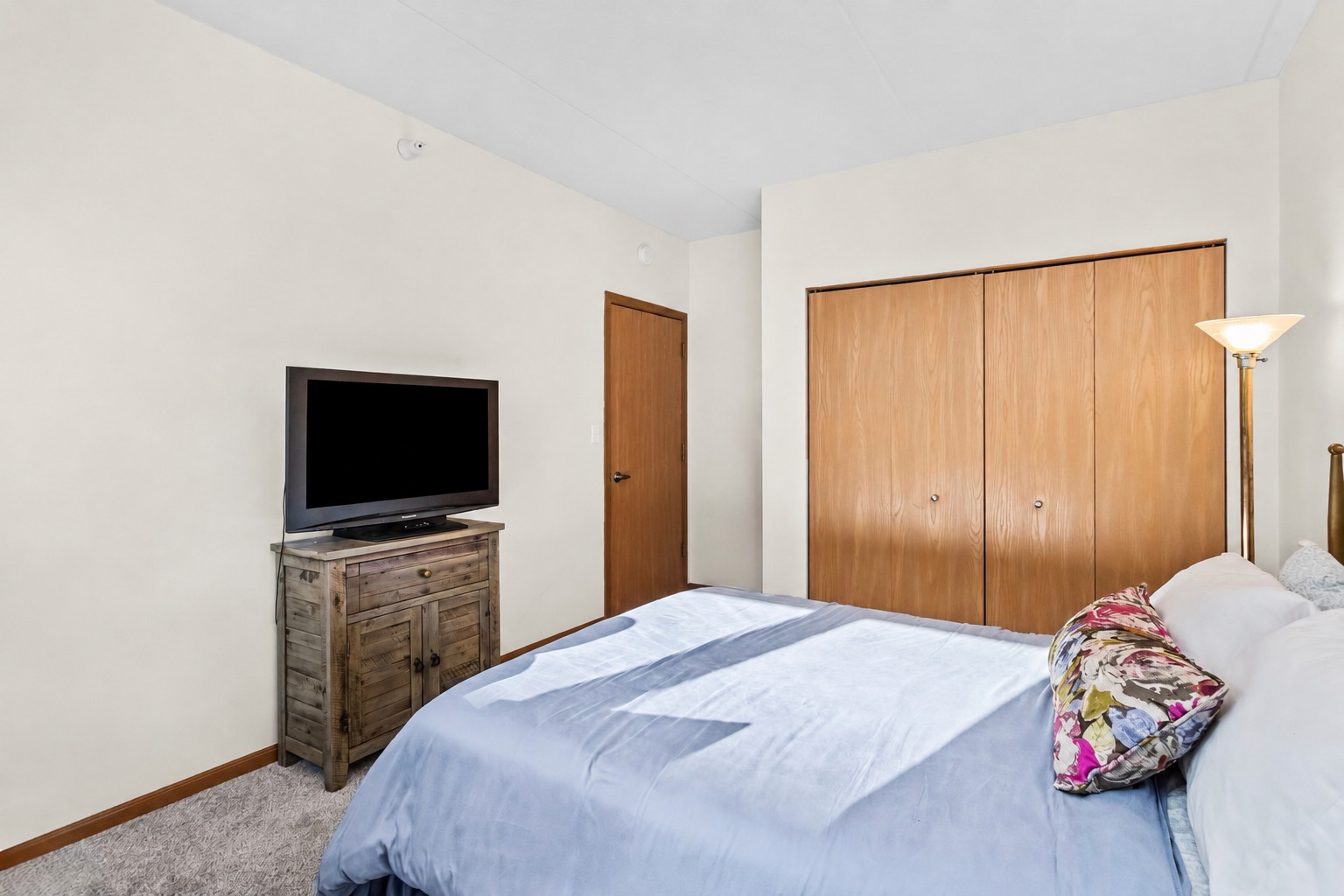515 Main Street Unit: 401