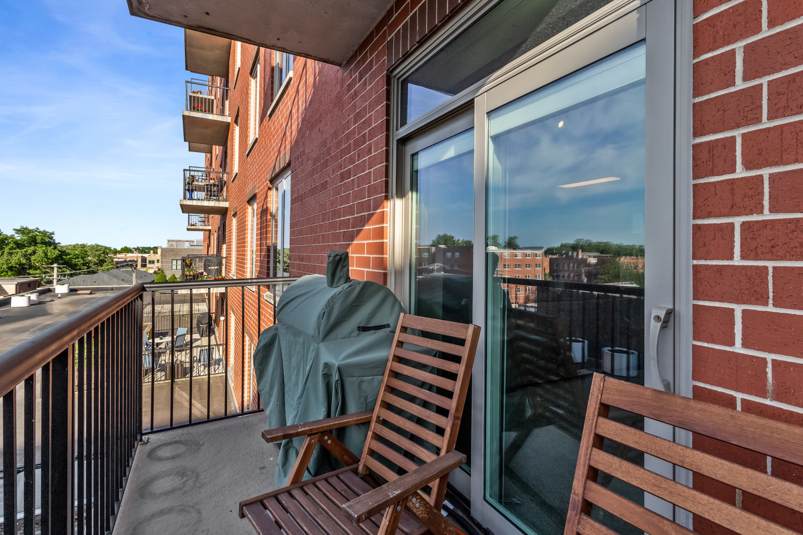 515 Main Street Unit: 401