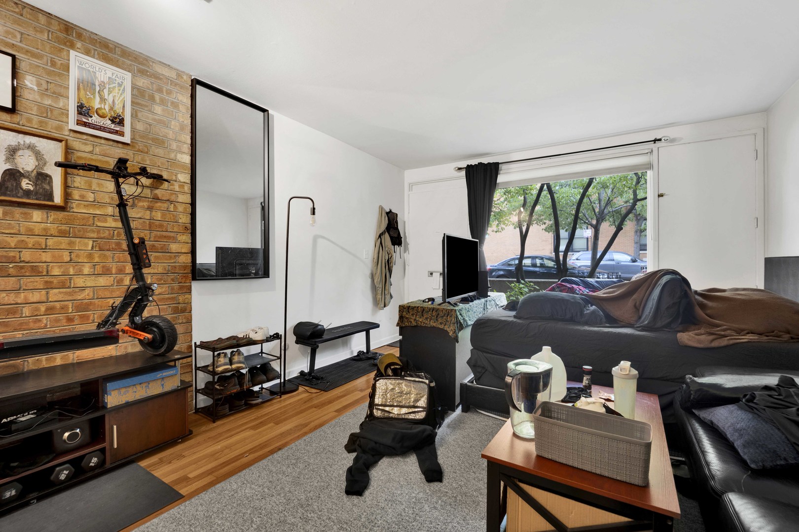 235 W Eugenie Street Unit: G6